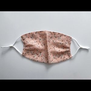 ❗️❗️SOLD❗️❗️WASHABLE AND REUSABLE FACE MASK